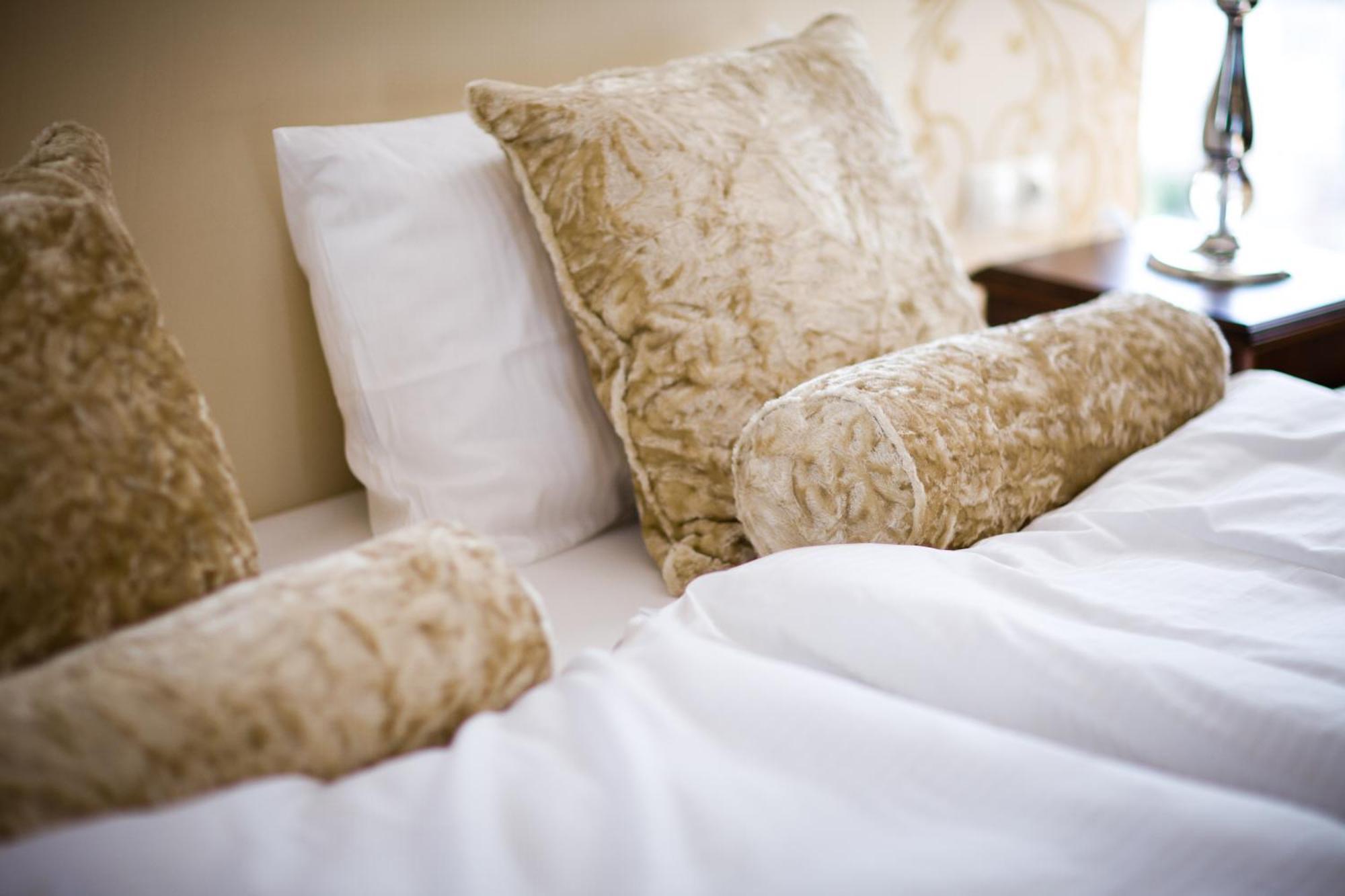 Rezydencja Luxury Hotel Bytom Piekary Śląskie Oda fotoğraf
