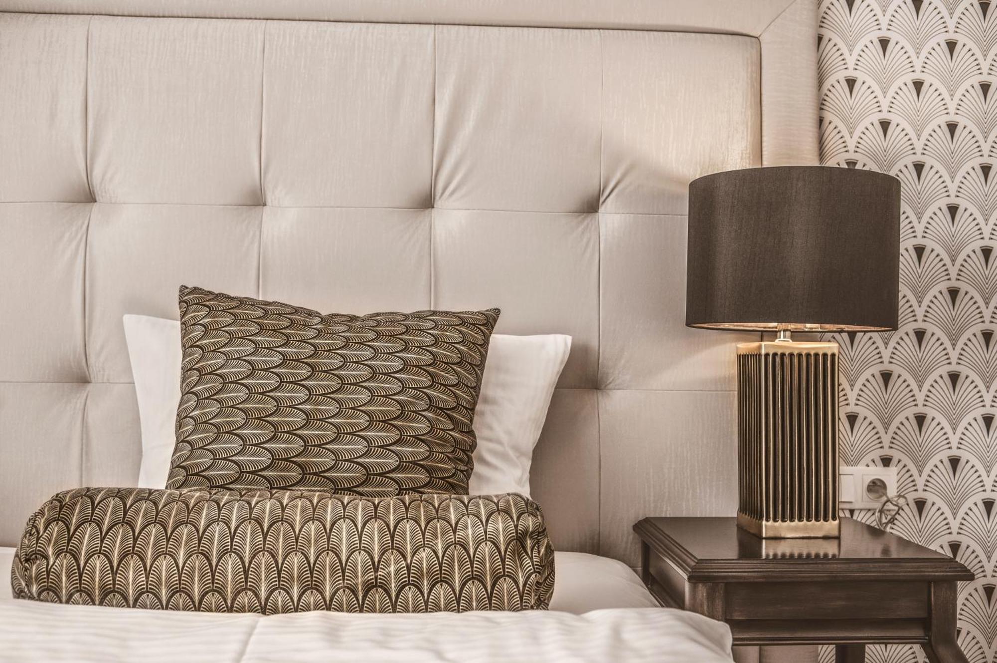 Rezydencja Luxury Hotel Bytom Piekary Śląskie Oda fotoğraf