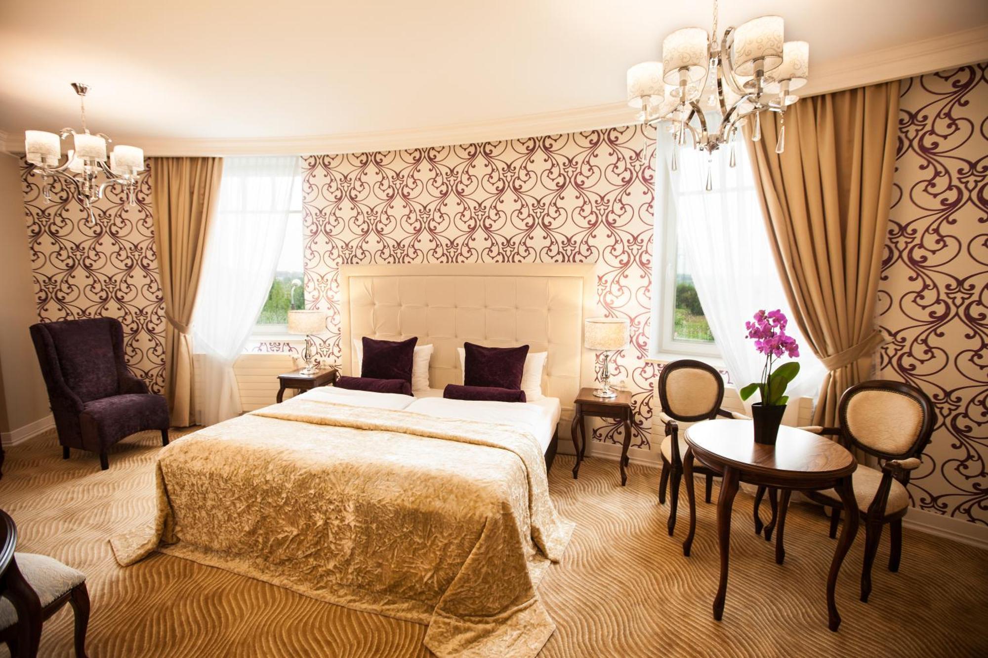 Rezydencja Luxury Hotel Bytom Piekary Śląskie Oda fotoğraf