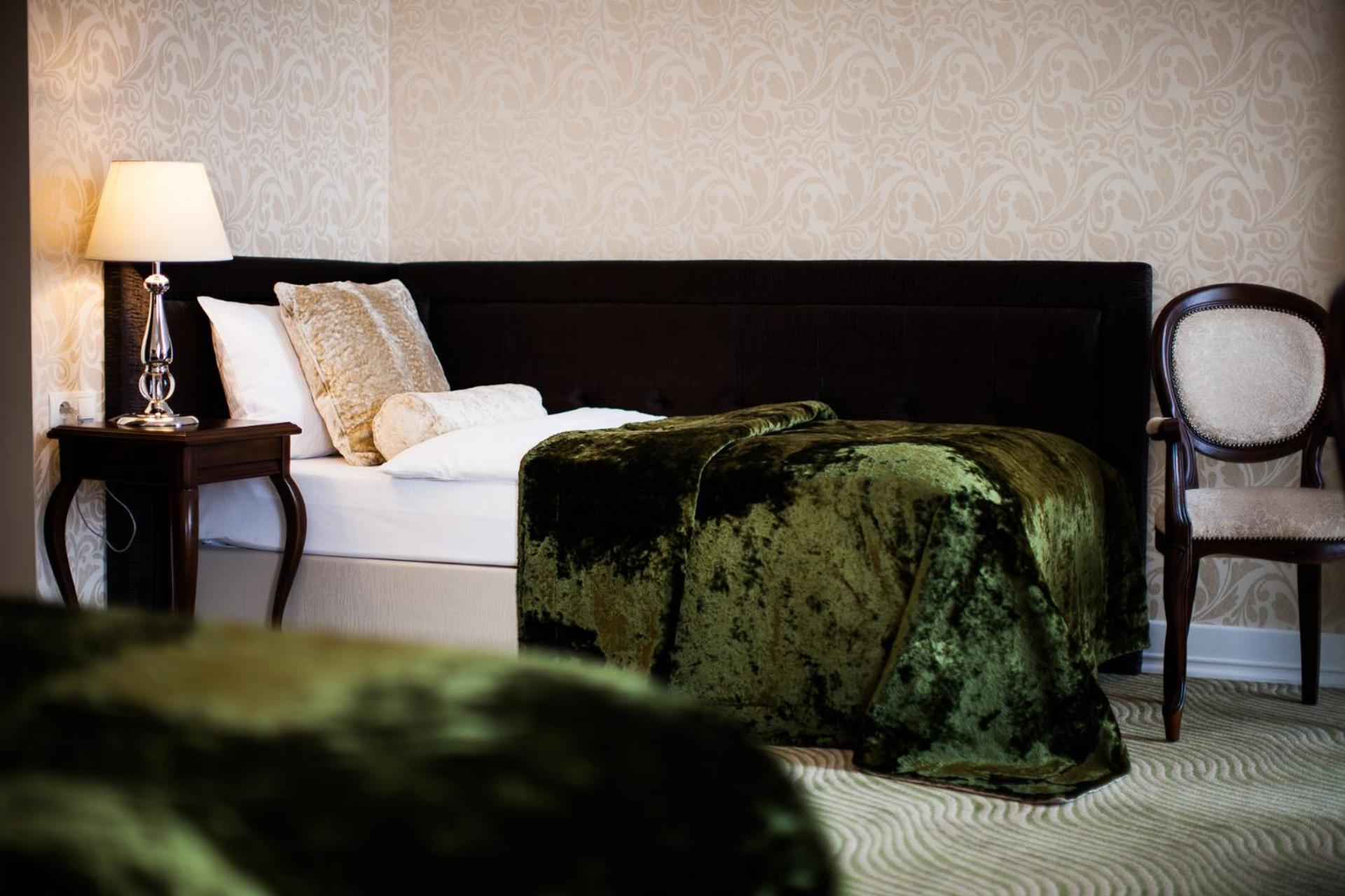 Rezydencja Luxury Hotel Bytom Piekary Śląskie Oda fotoğraf